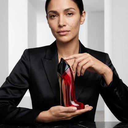 Very Good Girl - Carolina Herrera